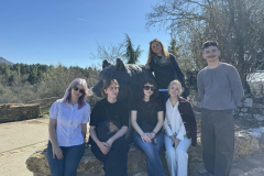 Sierra del Rincón. Uczestnicy programu „From Tradition to Innovation: Vernacular Solutions for an Inclusive, Accessible and Sustainable Architecture” z Wydziału Architektury PB: Wiktoria Wysocka, Emilia Sadowska, Konrad Rydz-Niczyporuk, Kacper Szczurowski, Diana stypułkowska oraz Karolina Misiuk. Autor zdjęcia: Gregorio García López de la Osa