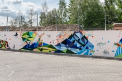 Mural firmy Accolade realizowany przy udziale studentek WA PB