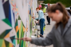 Mural firmy Accolade realizowany przy udziale studentek WA PB